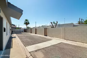 2142 E Taylor St, Phoenix, AZ 85006 - Photo 17