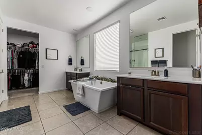 4040 E Caitlin Drive, San Tan Valley, AZ 85140 - Photo 11