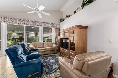 9417 E Cedar Waxwing Drive, Sun Lakes, AZ 85248 - Photo 9