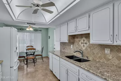 10232 W Sutters Gold Lane, Sun City, AZ 85351 - Photo 7