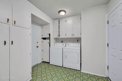 10232 W Sutters Gold Lane, Sun City, AZ 85351 - Photo 37