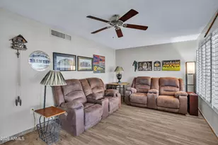 10232 W Sutters Gold Ln, Sun City, AZ 85351 - Photo 15