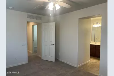 26708 N Babbling Brook Drive, Phoenix, AZ 85083 - Photo 25