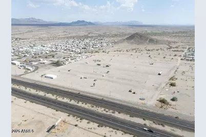 1055 W Kuehn Street, Quartzsite, AZ 85346 - Photo 15