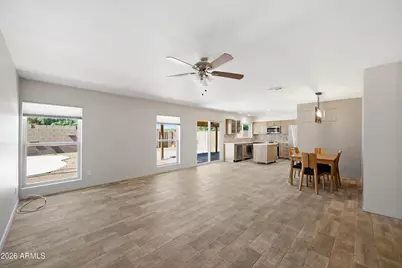 4650 S Parkside Drive, Tempe, AZ 85282 - Photo 9