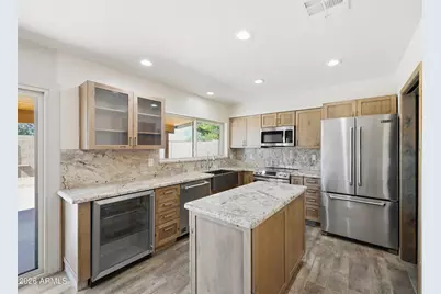 4650 S Parkside Drive, Tempe, AZ 85282 - Photo 7