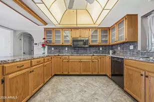 5418 S Equestrian Ave, Sierra Vista, AZ 85650 - Photo 9