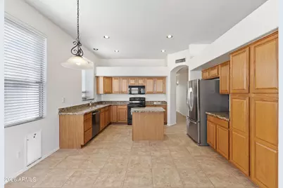 6586 W Oraibi Drive, Glendale, AZ 85308 - Photo 5