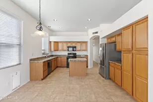 6586 W Oraibi Dr, Glendale, AZ 85308 - Photo 5