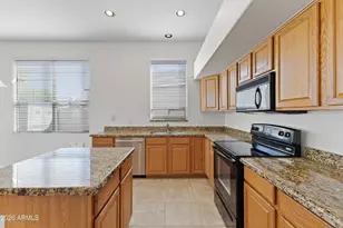 6586 W Oraibi Dr, Glendale, AZ 85308 - Photo 3