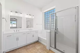 6586 W Oraibi Dr, Glendale, AZ 85308 - Photo 19