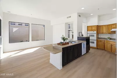 8100 E Camelback Road #64, Scottsdale, AZ 85251 - Photo 11