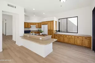 8100 E Camelback Rd, Scottsdale, AZ 85251 - Photo 7