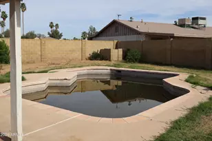 12619 N 36th Ln, Phoenix, AZ 85029 - Photo 31