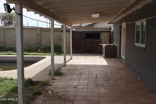 12619 N 36th Ln, Phoenix, AZ 85029 - Photo 33