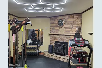 413 N Cottonwood Avenue, Winslow, AZ 86047 - Photo 3