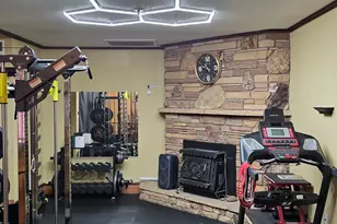 413 N Cottonwood Ave, Winslow, AZ 86047 - Photo 3