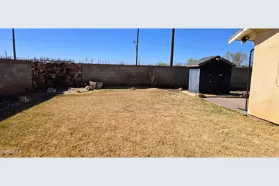 413 N Cottonwood Avenue, Winslow, AZ 86047 - Photo 25
