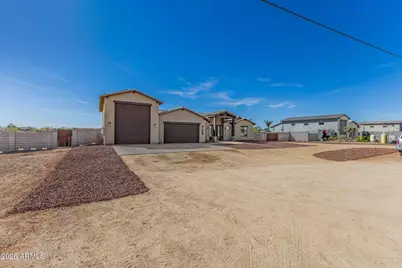 25832 N 151st Avenue, Surprise, AZ 85387 - Photo 3