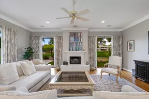 2737 E Arizona Biltmore Circle, Phoenix, AZ 85016 - Photo 5