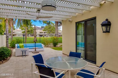 2737 E Arizona Biltmore Circle #2, Phoenix, AZ 85016 - Photo 11