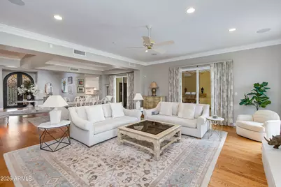 2737 E Arizona Biltmore Circle #2, Phoenix, AZ 85016 - Photo 5