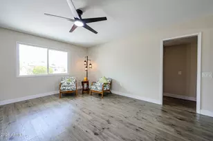 9834 W Emberwood Dr, Sun City, AZ 85351 - Photo 11