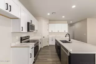 9430 W San Lazaro Dr, Arizona City, AZ 85123 - Photo 9