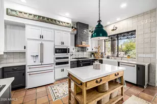 10801 E Happy Valley Rd, Scottsdale, AZ 85255 - Photo 11