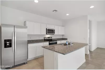 8291 W Banks Court, Florence, AZ 85132 - Photo 3