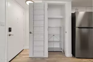 3033 E Devonshire Ave, Phoenix, AZ 85016 - Photo 3