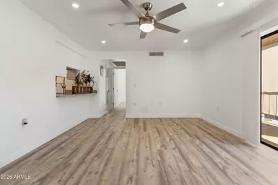 3033 E Devonshire Avenue #2033, Phoenix, AZ 85016 - Photo 7