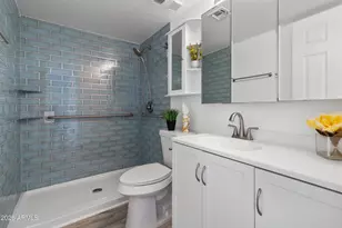 3033 E Devonshire Ave, Phoenix, AZ 85016 - Photo 1