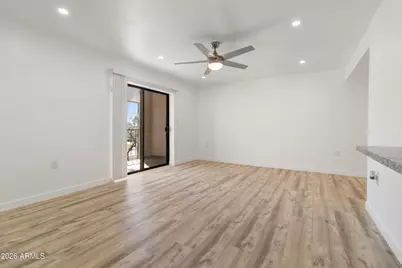 3033 E Devonshire Avenue #2033, Phoenix, AZ 85016 - Photo 11