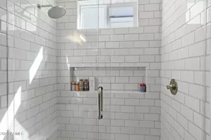 8409 N Diller Grove Ln, Phoenix, AZ 85021 - Photo 29