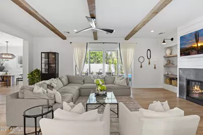 8409 N Diller Grove Lane, Phoenix, AZ 85021 - Photo 11