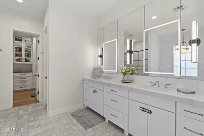 8409 N Diller Grove Lane, Phoenix, AZ 85021 - Photo 21