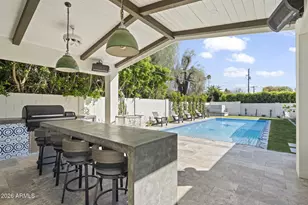 8409 N Diller Grove Ln, Phoenix, AZ 85021 - Photo 39