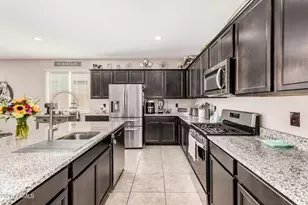 2149 N Camden Dr, Florence, AZ 85132 - Photo 9