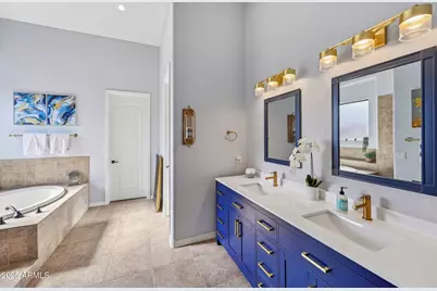 351 N Cloverfield Circle, Litchfield Park, AZ 85340 - Photo 27