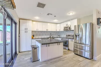 7445 E Hubbell Street, Scottsdale, AZ 85257 - Photo 5