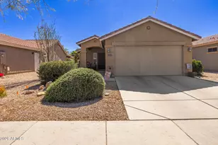 2643 E Desert Wind Dr, Casa Grande, AZ 85194 - Photo 1