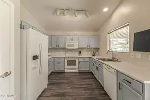 2643 E Desert Wind Dr, Casa Grande, AZ 85194 - Photo 3