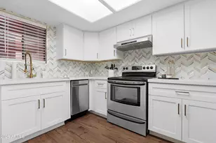 4303 E Cactus Rd, Phoenix, AZ 85032 - Photo 11