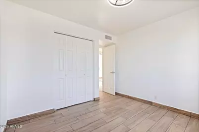 5645 W Mescal Street, Glendale, AZ 85304 - Photo 9