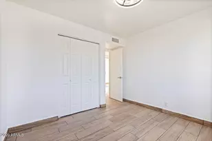 5645 W Mescal St, Glendale, AZ 85304 - Photo 9