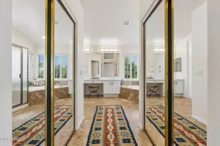 289 E Horseshoe Ave, Gilbert, AZ 85296 - Photo 11