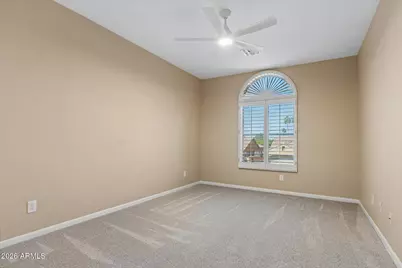 289 E Horseshoe Avenue, Gilbert, AZ 85296 - Photo 15