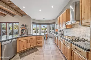 30609 North 47th Pl, Cave Creek, AZ 85331 - Photo 11