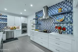 8100 E Camelback Rd, Scottsdale, AZ 85251 - Photo 15